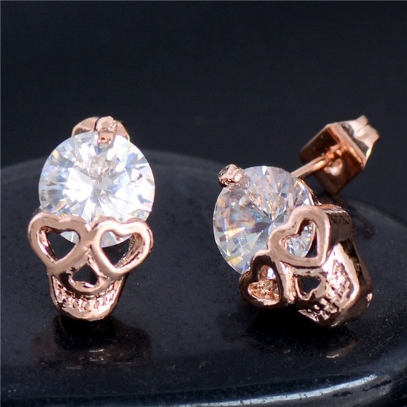 Crystal skull earrings - Picture 2 of 4